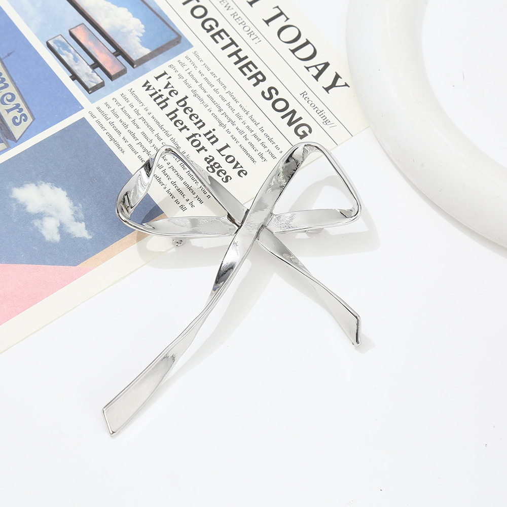 화이트 k 크기: 7*10.5*1cm 무게: 17.6g