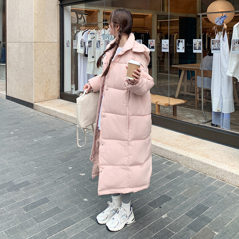 ヨーロッパ駅の綿服は綿入れの上着を厚くしています。|undefined