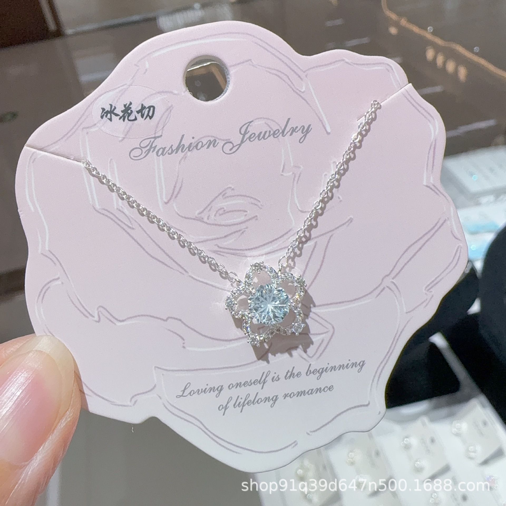 Lucky Five-Pointed Star Imitation Zircon Exquisite Necklace, Summer Korean Style Ins Fashion High-End Necklace, Titanium Steel, Non-Fading