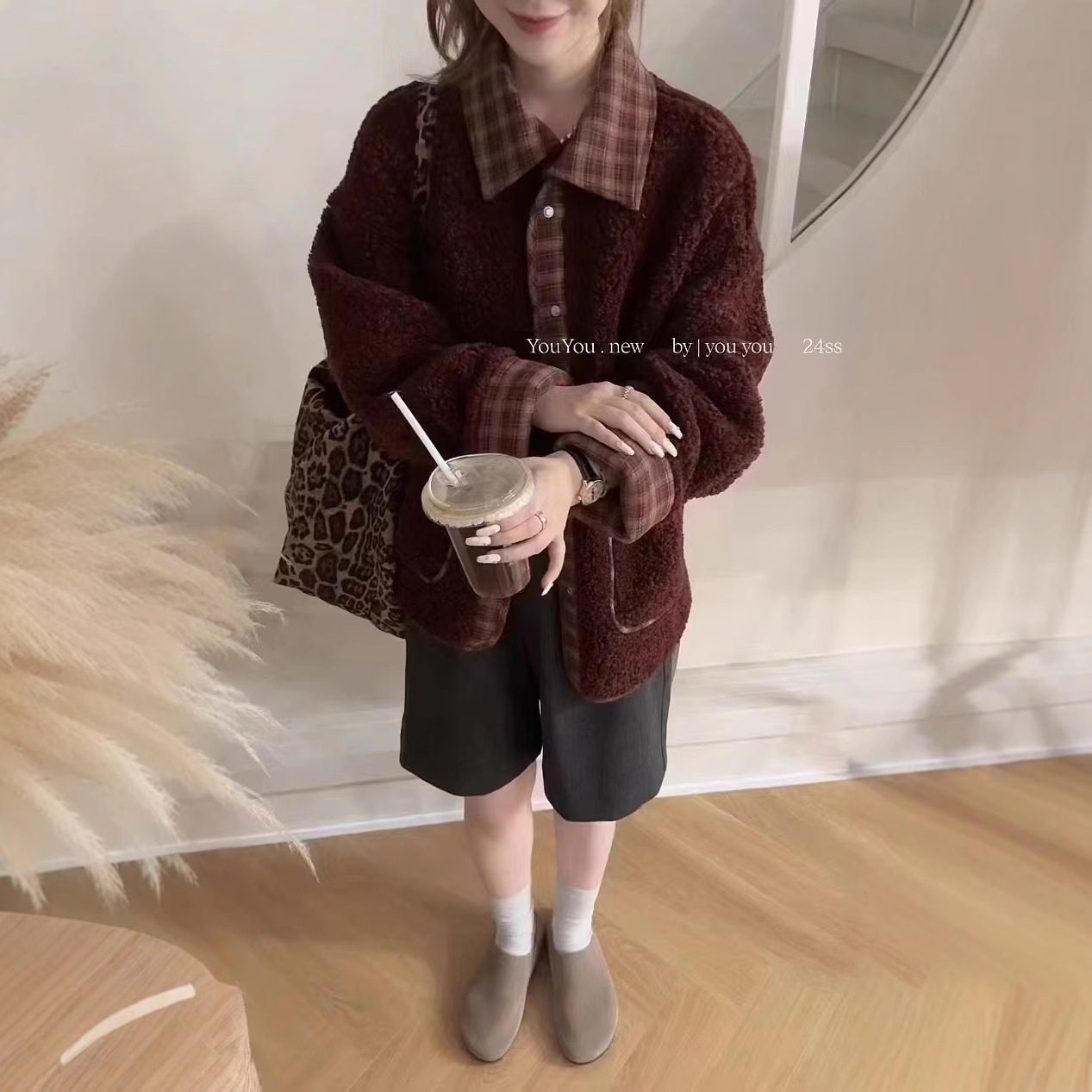 (2개) 플러스 사이즈 여성의 가을과 겨울 새로운 가짜 투피스 컬러 블록 옷깃 격자 두꺼운 양고기 울 디어 스킨 코트 트렌디 탑
