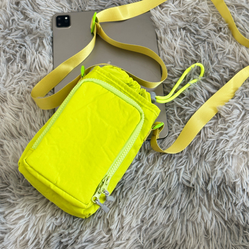 Fluorescent green