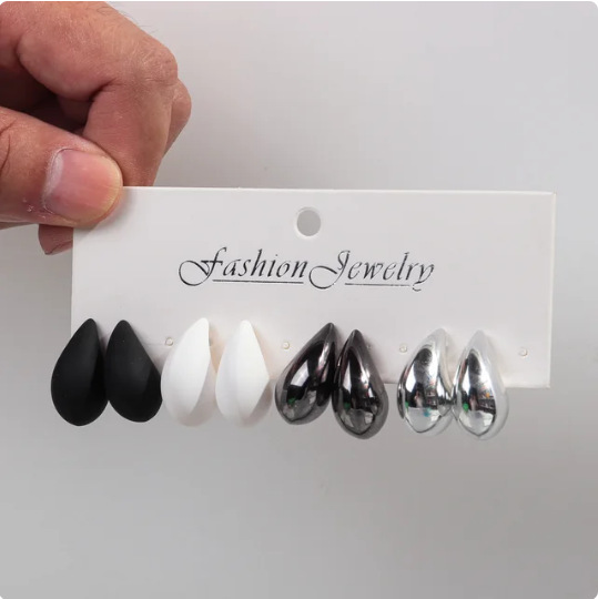 25g Weight Ear Studs Classification 1 Pair Quantity Daily Occasion Acrylic Material Water Droplets Pattern Women's Gender Plating Design IG Style, Classic Style Style 1 Pair IG Style Classic Style Water Droplets Plating Arylic Ear Studs 10