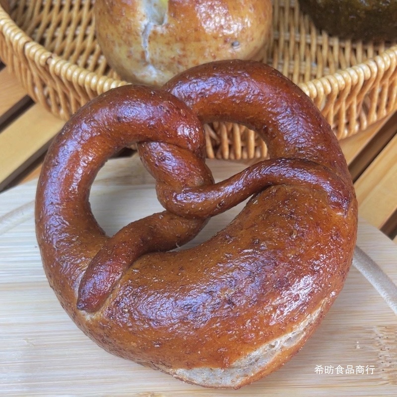 欣小焙夹心全麦碱水面包德国结普雷结手工现烤代餐健康早餐欧包|undefined