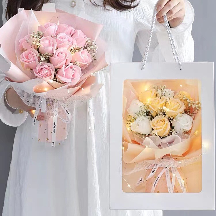 Presentes para Festivais, Natal, Dia dos Namorados, Cravos e Rosas, Buquês de Flores Secas, Estandes Imortalizados, Dia dos Professores, Presente Pronto_voghion.com