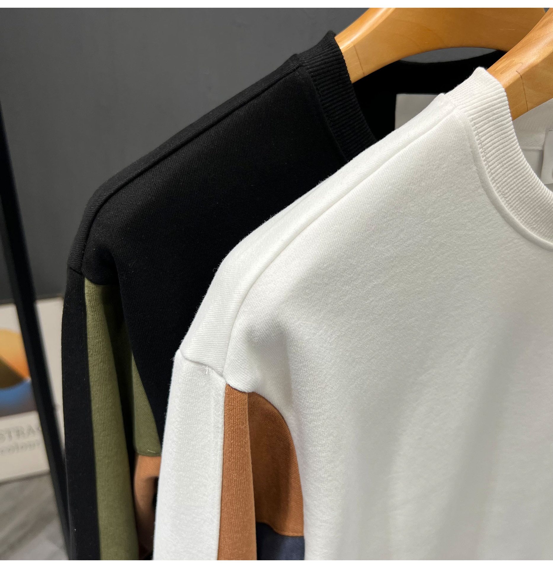 Młodzieżowa bluza z kapturem 2023, nowa, wiosenno-jesienna, męska, luźna koszulka z okrągłym dekoltem i dolną warstwą, modna i uniwersalna_voghion.com