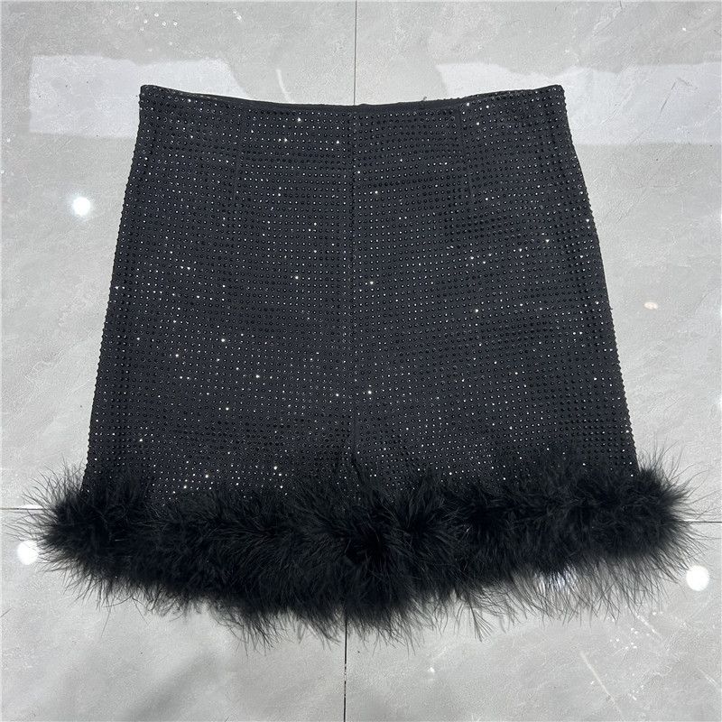 Pantalones Cortos con Pedrería y Plumas para Mujer Diseño Elástico para Fiesta