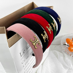 High-end little Chanel-style alloy hair clip, high-quality plush wide hair pin, simple retro heightening forehead hair tie, wholesale
