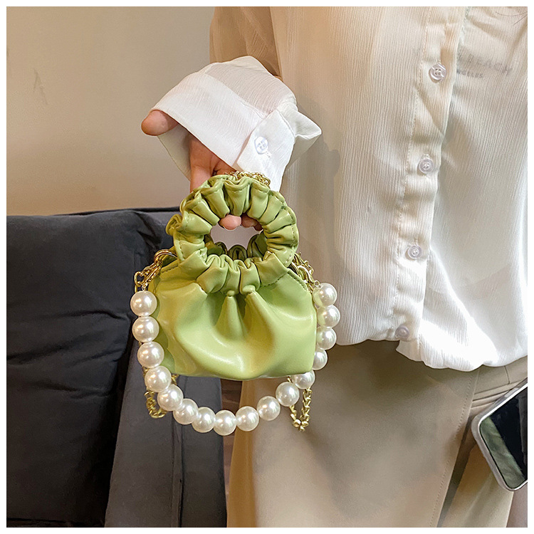 255g Weight Beading, Pearls Fashion Element Clasp Frame Closure Type Top Handle, Chain Strap Type Crossbody Bag Bags Type Casual, Daily, Shopping Occasion Pu Leather Material Solid Color Pattern All Seasons Season Kid'S Gender Cute Style Bucket Shape Kid'S Pu Leather Solid Color Cute Beading Pearls Bucket Clasp Frame Crossbody Bag 77