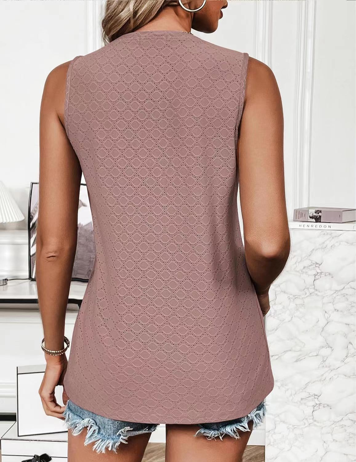 Women's Round Neck T-shirt For Spring And Summer Casual Wear_voghion.com