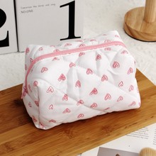 跨境热销小清新印花爱心化妆包大容量护肤品收纳包洗漱用品收纳袋
