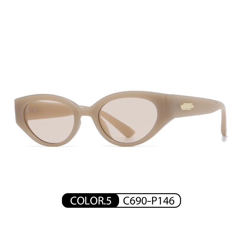 Xiaohongshu mismo GM pequeño marco ojo de gato gafas de sol de verano gafas de protección solar mujer 6502 Hipster Street shot gafas de sol al por mayor