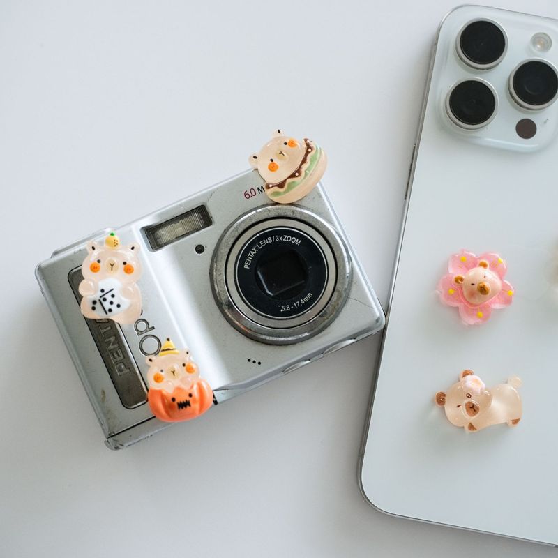漫画かわいいカピバラ樹脂ジュエリーアクセサリーステッカー携帯電話ステッカー装飾ステッカー diy 無料ナノ接着剤|undefined