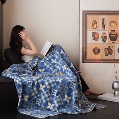 軽くて豪華な高級感のあるカシミヤの毛布のソファーの毛布のオフィスの昼寝の毛布のストールの毛布のエアコンの部屋の毛布の車の毛布