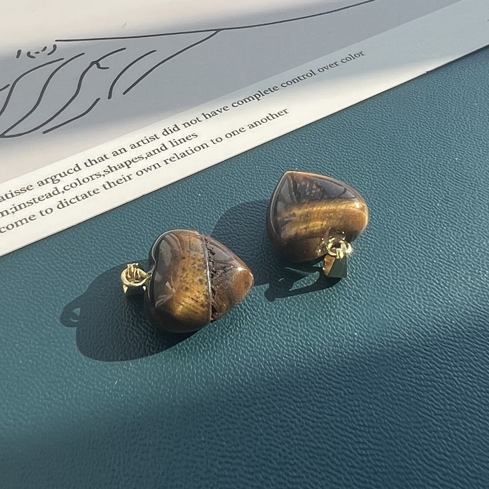 8g Weight Pendant Jewelry Making Type 15mm Jewelry Making Size DIY Jewelry Accessories Classification 1 Piece Quantity natural stone Material Heart Shape Pattern Plating Design Elegant, Simple Style, Streetwear Style 1 Piece 15mm Natural Stone Heart Shape Pendant 6