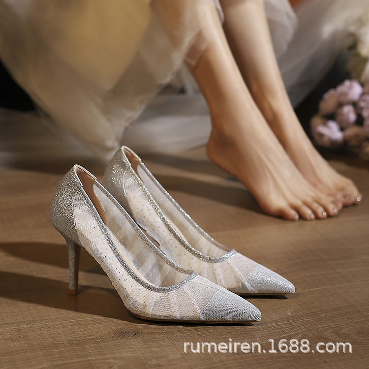 蕾丝尖头网纱细跟单鞋女2025秋季新款仙女风性感高跟鞋子浅口婚鞋