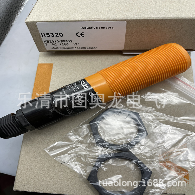 实物全新接近开关IIC209质保一年