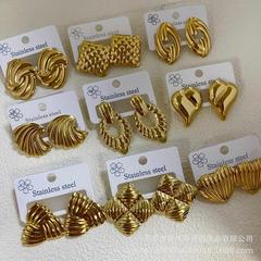 极简不锈钢饰品耳环女防过敏镀18K金耳钉小众设计师同款厂家直销