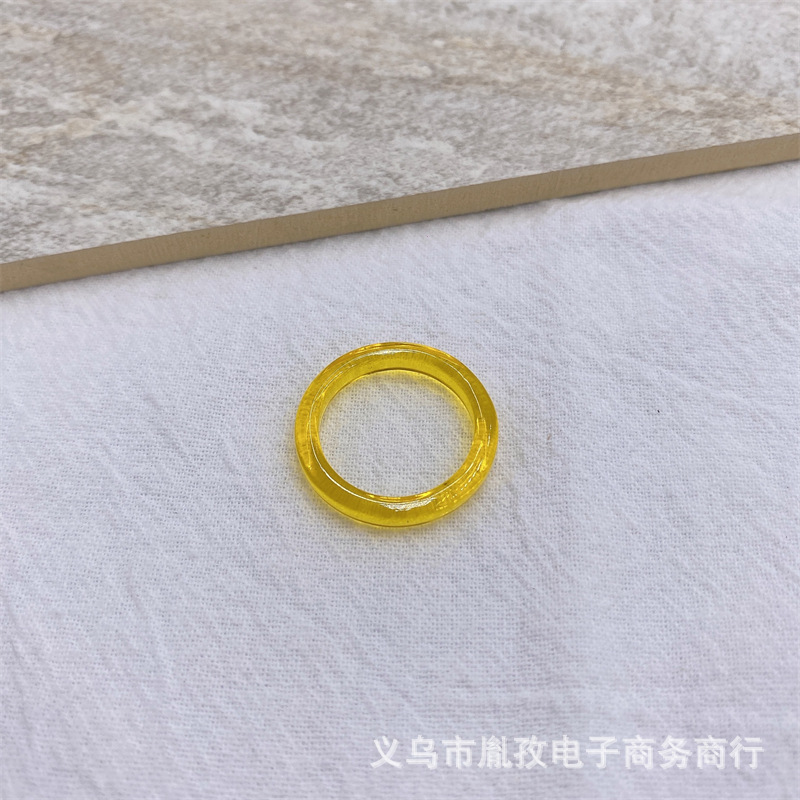 2022 Corea del Sur nuevo anillo fino de resina anillo de color caramelo estilo elegante anillo de moda personalizado anillo de dedo índice