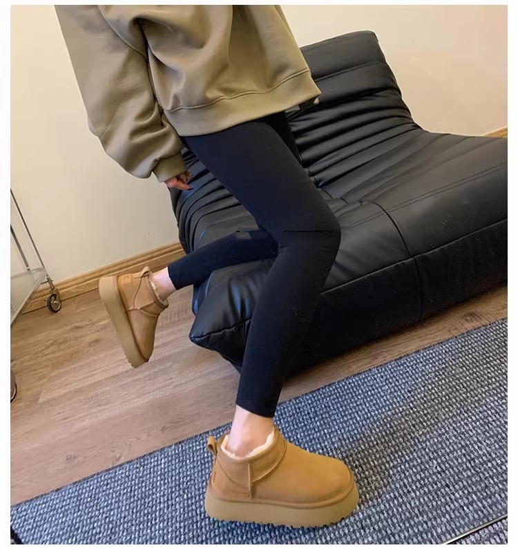Women's Fur Lined Ankle Boots With Thick Platform Sole_voghion.com