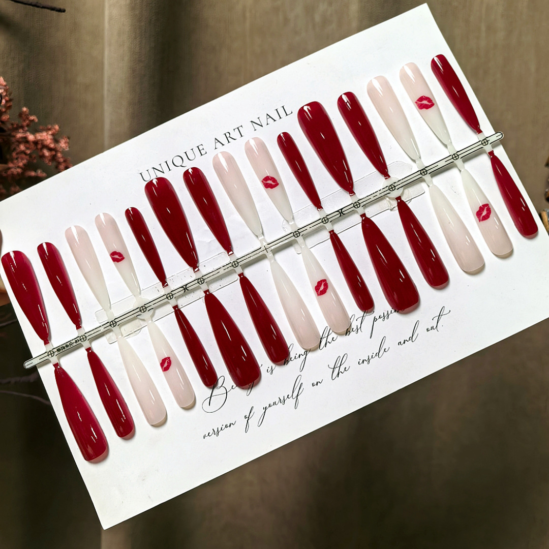 S625-Pre-Made Nails with a Full Strip of Red Lips, Charming and Vibrant, Enhance Complexion, Removable Nail Pieces