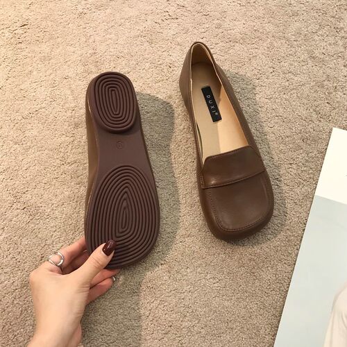 Retro round head soft leather small leather leather shoes women's new fairy gentle flat loafer shoes evening wind fat shoes single-layer shoes