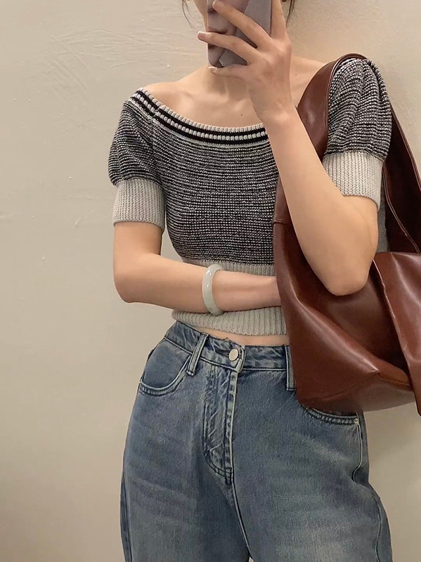 High-end temperament contrast color off-shoulder off-the-collarbone puff sleeve sweater 2023 Summer Korean style slim slimming top