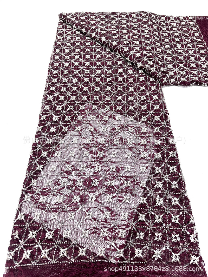 Blanco pesado clavos de cuentas sequinilla tela de encaje cuadrilátero cosido a mano perla sequinilla vestido tela