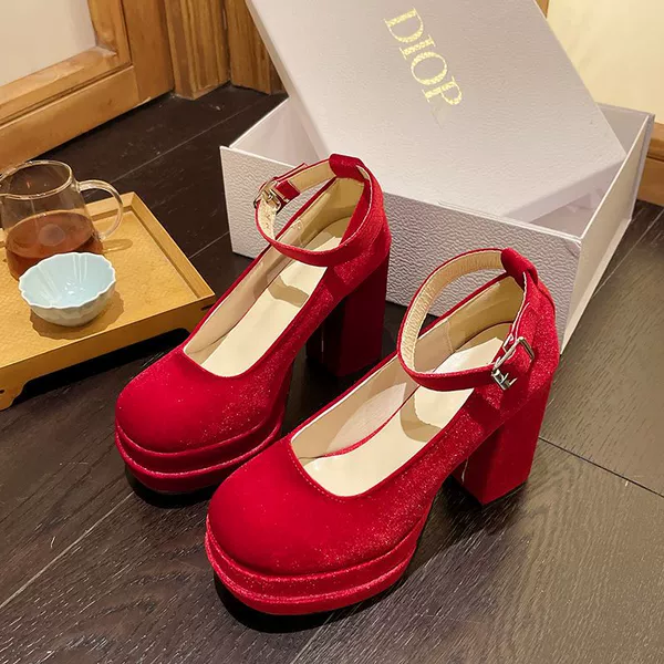 Red, 11cm