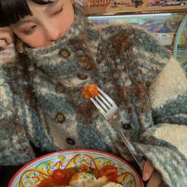 2025新款小香风羊绒大衣女秋冬加厚感格子毛呢斗篷外套小个子