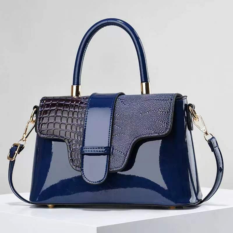 2023 nuevo bolso de moda nicho retro bolso de las mujeres Bolso cuadrado pequeño de alto grado de todo partido bolso de mensajero