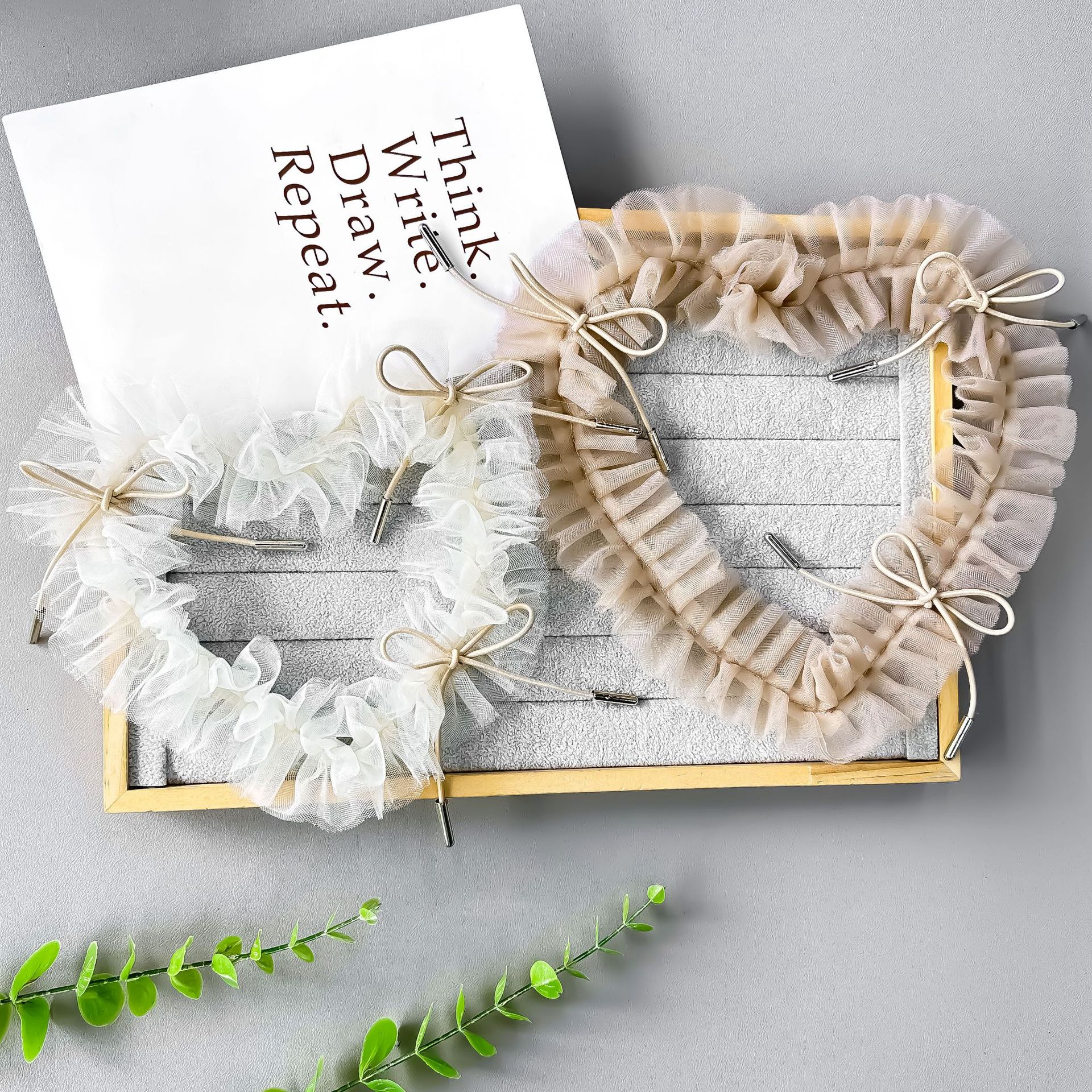 Venta directa de fábrica nueva malla en forma de corazón bowknot calcomanía decoración de ropa ramillete pegatinas de tela bricolaje accesorios accesorios