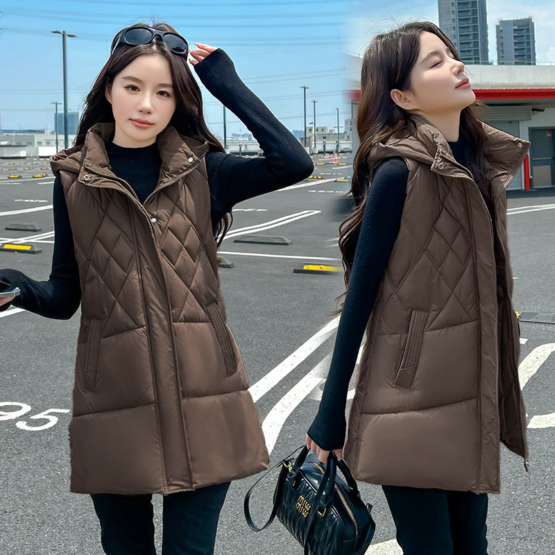 2025 New down Cotton Vest Women's Mid-Length Large Flap Pocket Pants Quilted Autumn and Winter Vest Hooded Waistoutwear Vest Jacket