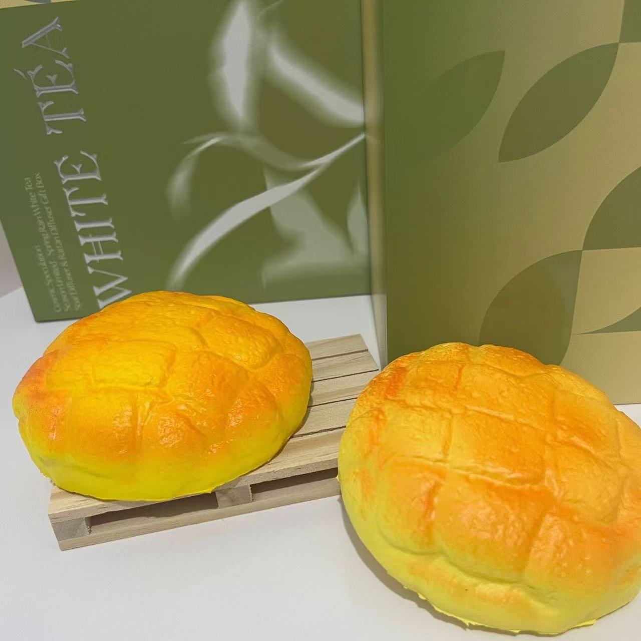 시뮬레이션 파인애플 빵