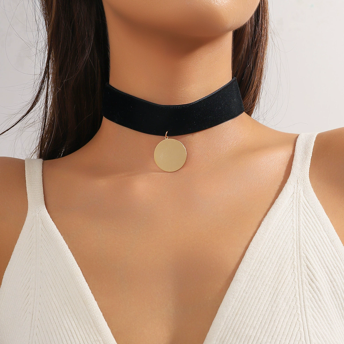 Ювелирное изделие из золотой монеты, ожерелье-чокер, винно-красная цепочка на шею, плюшевая цепочка на ключицу, трехцветное кольцо на шею