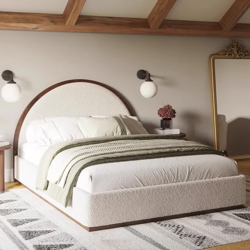 French Retro Cream Style 1.8m Solid Wood Bed Vintage Wabi-Sabi Lambswool Double Princess Bed Bedroom Crescent Bed
