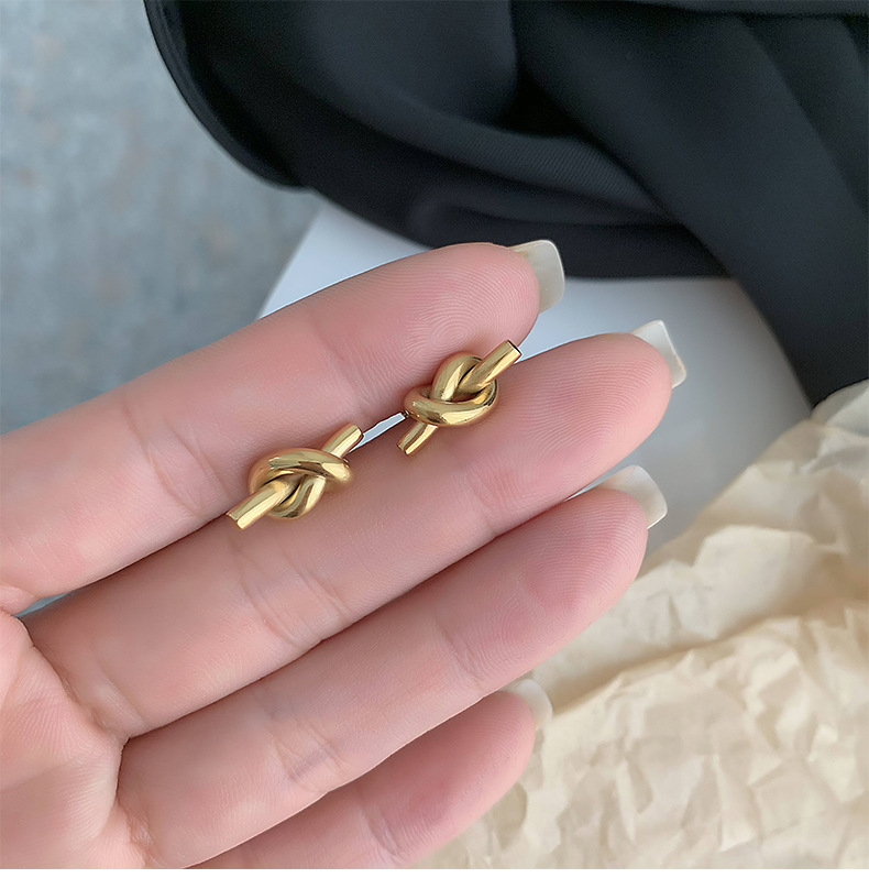 Knot Pattern 1 Pair Fashion Knot Titanium Steel Plating Ear Studs