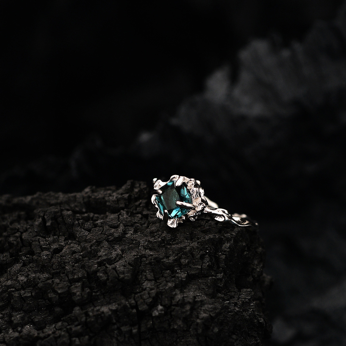 Simple Style Square Silver Plating Inlay Gem Open Ring 1 Piece