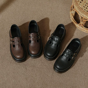 Martens, черные демисезонные туфли в английском стиле на платформе, в британском стиле