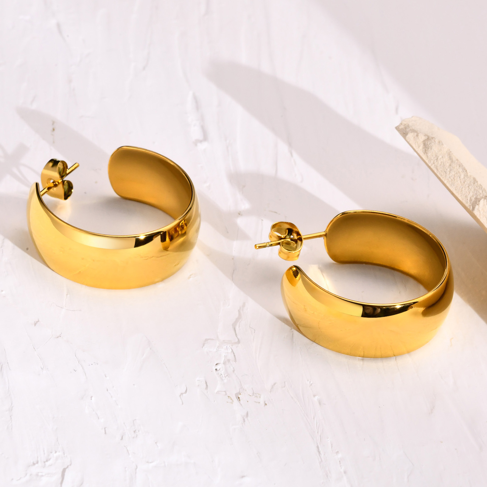 Simple Style C Shape Stainless Steel Ear Studs Plating Stainless Steel Earrings 1 Pair