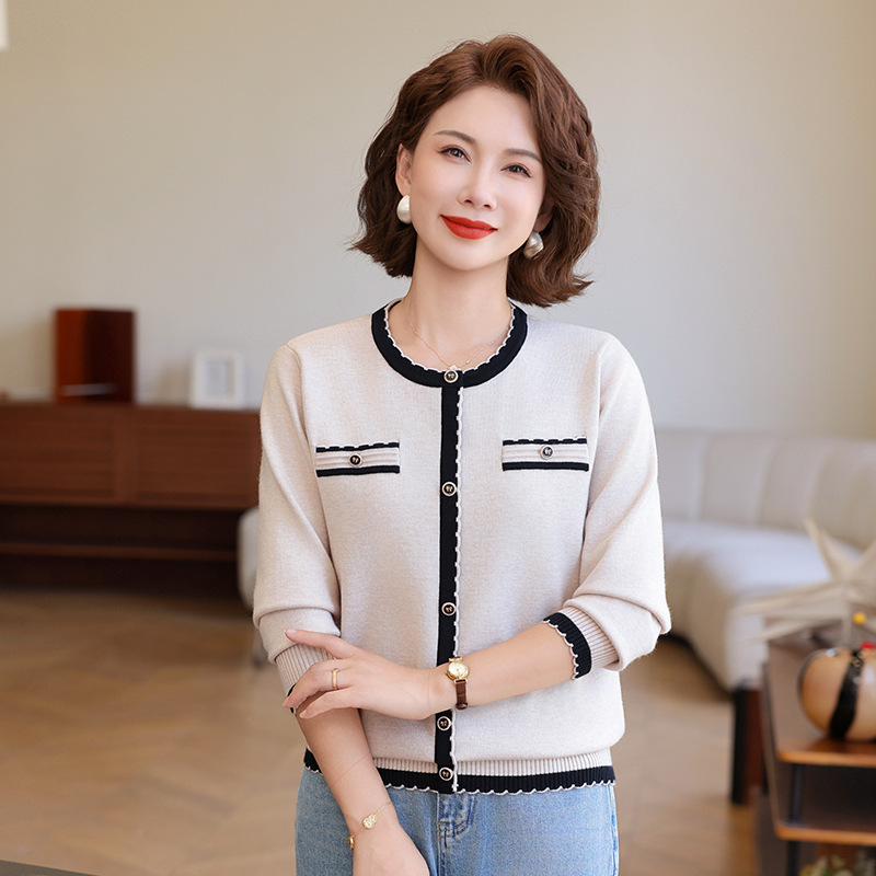 秋冬新款妈妈小香风针织毛衣针织衫气质洋气显瘦减龄长袖打底上衣|undefined