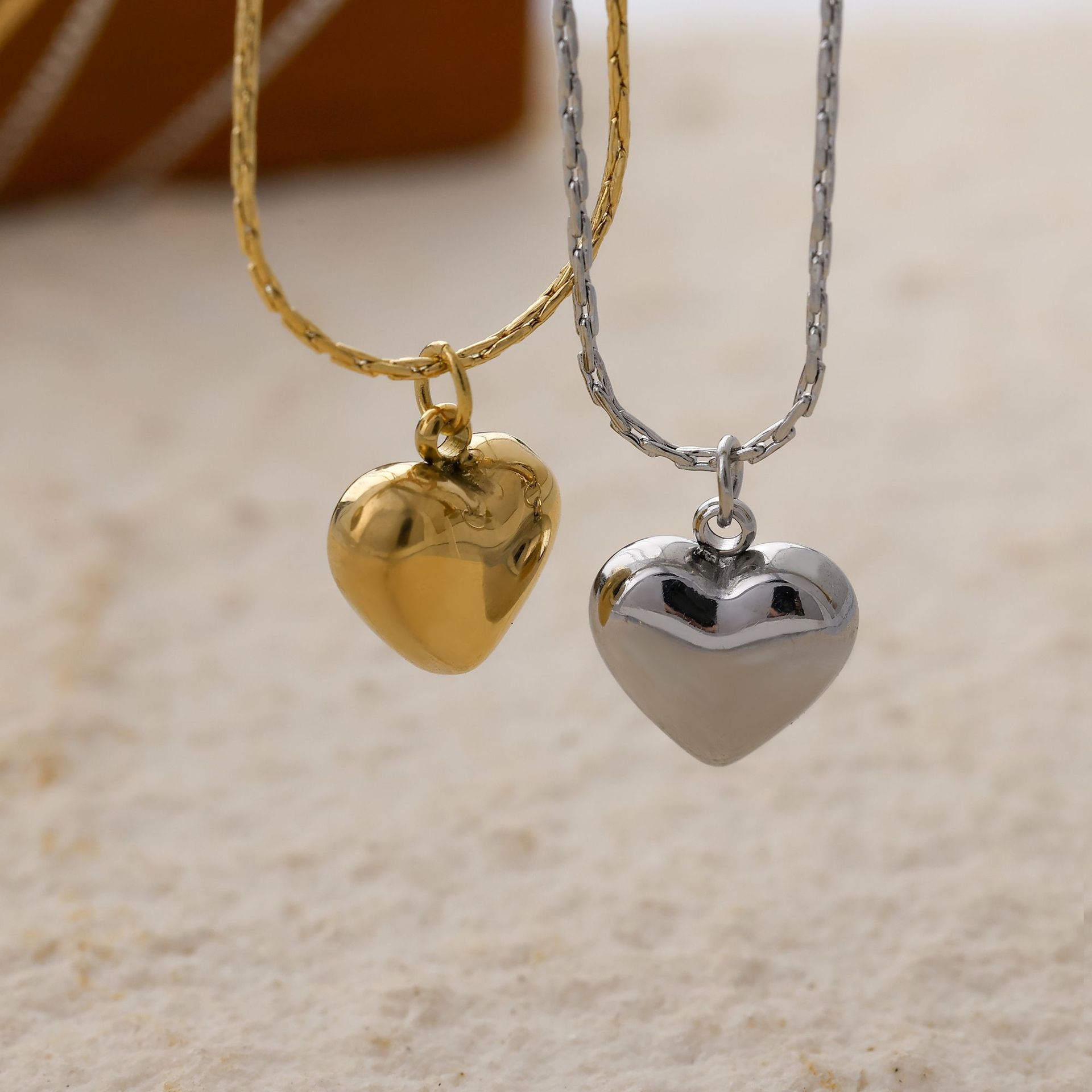8g Weight Titanium Steel Pendant Material Wholesale Jewelry Classic Style Heart Shape Titanium Steel Plating Pendant Necklace