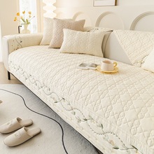 水洗棉面料刺绣工艺沙发垫批发简约款时尚实用型防滑沙发坐垫外贸