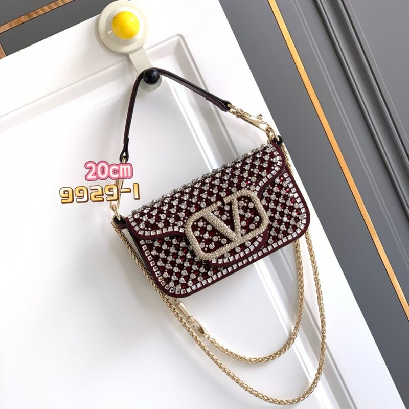 Hualunjia bag with crystal decoration, diamond-embellished handbag, single-shoulder crossbody women's bag, magnetic clasp chain small square bag, light luxury Hualunjia bag with crystal decoration, diamond-embellished handbag, single-shoulder crossbody women's bag, magnetic clasp chain small square bag, light luxury