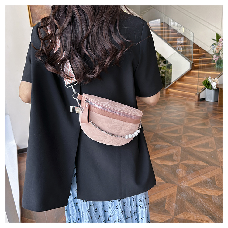 750g Weight Nylon Lining Material Zipper Closure Type Single Shoulder Strap Strap Type Crossbody Bag Bags Type Casual, Holiday Occasion Pu Leather Material Solid Color Pattern All Seasons Season Women's Gender Vintage Style, Streetwear Style Dumpling Shape Shape Medium Size Women's Vintage Style Streetwear Solid Color Pu Leather Waist Bags 13