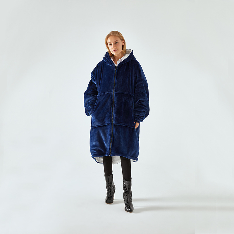 Hooded Blanket in Navy