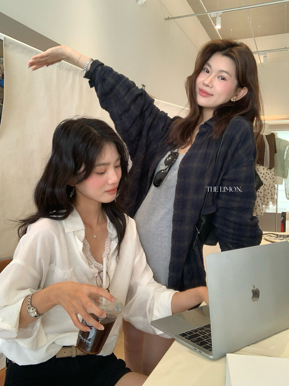 Áo sơ mi nữ dài tay cổ bẻ họa tiết kẻ caro phong cách Hàn Quốc — xanh đậm chi tiết 28