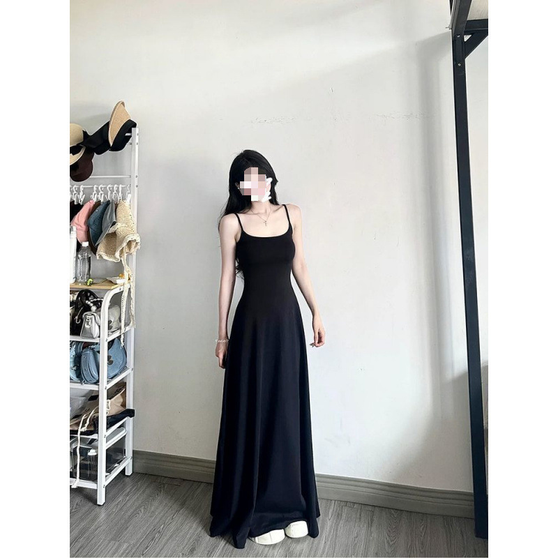法式黑色吊带连衣裙子女夏季小个子海边度假气质显瘦长裙|undefined