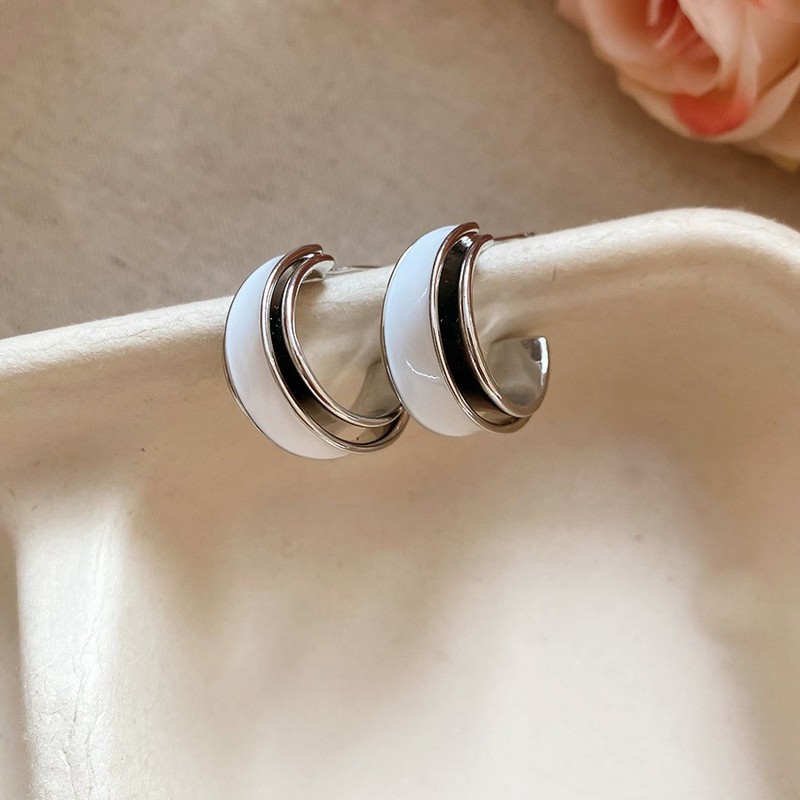银针滴油圆形扭曲白色系方形耳钉女简约百搭耳环小众设计感耳饰女|undefined