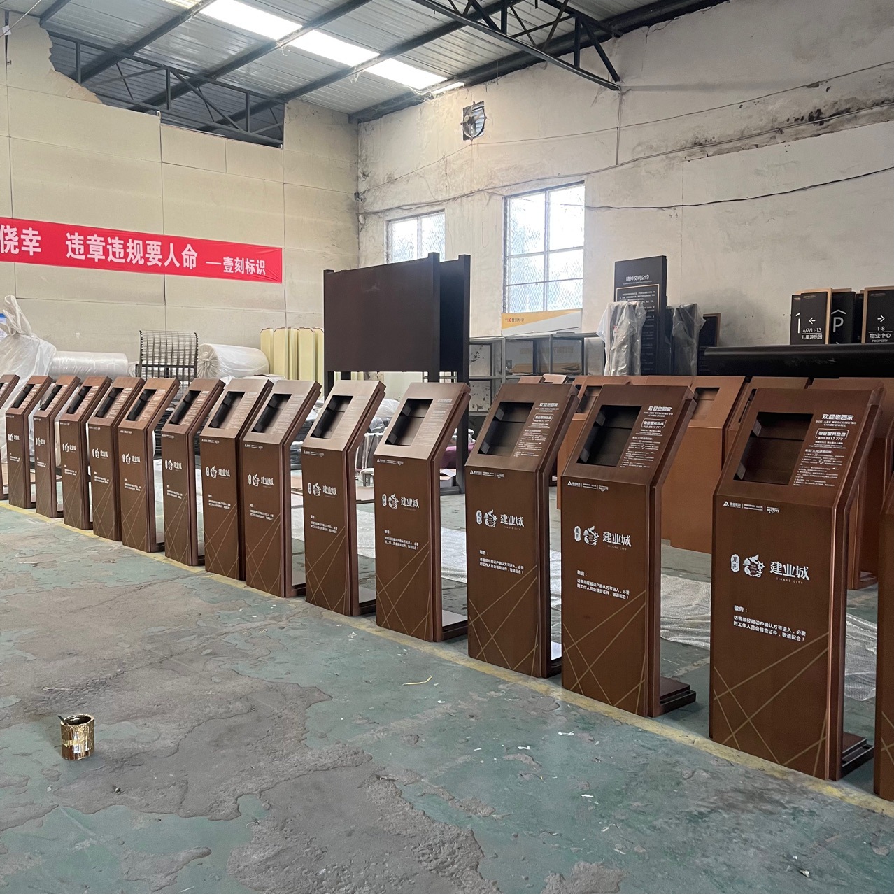 地产小区门禁立柱牌标识牌人脸识别门禁系统设备单元楼门禁