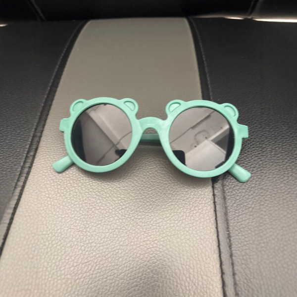 Children's fashionable cute matte sunglasses